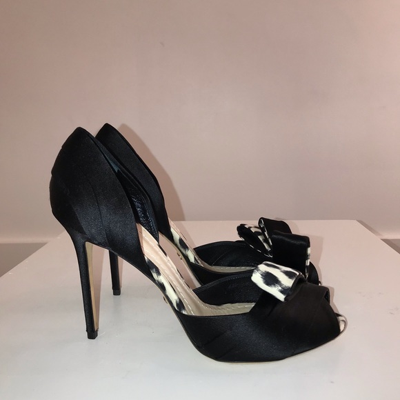 CHRISTIAN DIOR SATIN PEEP TOE SHOES - Picture 2 of 5